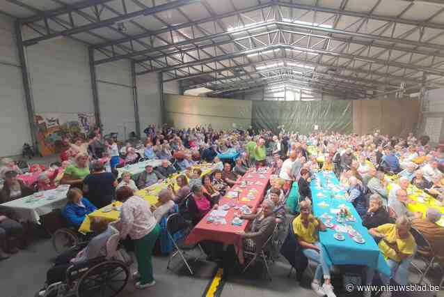 400 Gooikse senioren feesten in gemeenteloods