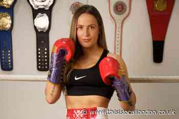 Hornchurch mum told boxing 'not for her' at 13 is going pro