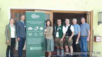 Die Öffentliche Hand baut auf heimisches Holz: Gelungene Informationsveranstaltung für Landkreise und Kommunen