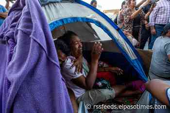 Migrant encampment where 40 migrants died in Juárez is cleared by municipal police