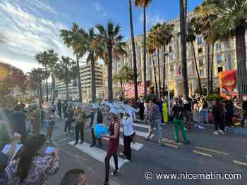 76e Festival de Cannes: une dizaine de militants écologistes manifestent sur la Croisette pour protester contre les jets privés