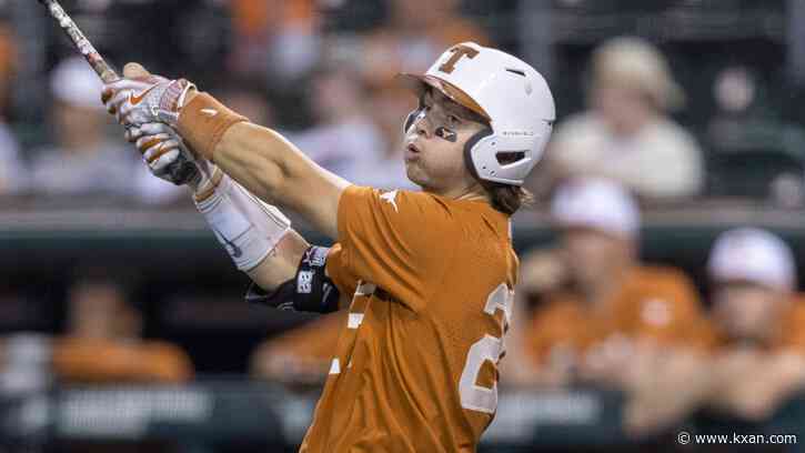 Top-seeded Longhorns fall in Big 12 tournament opener to Kansas Jayhawks