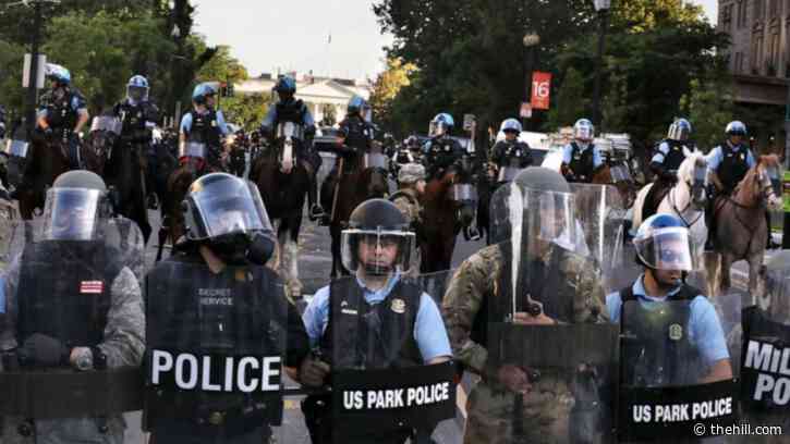 Watchdog finds violations in Park Police officers' force against media in 2020 Lafayette Square incident