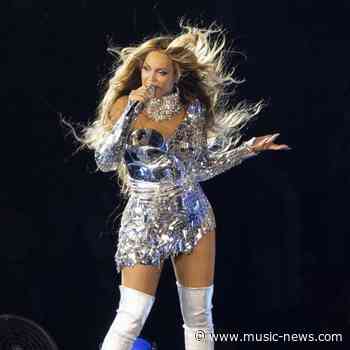 Beyonc&eacute;, Diana Ross and Elton John pay tribute to Tina Turner