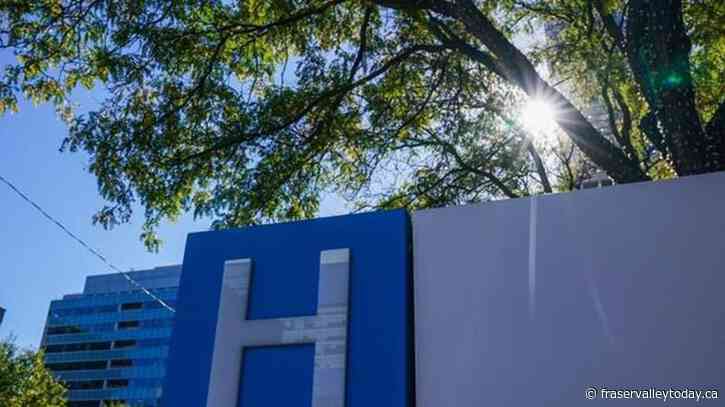 Industry blindsided by Ottawa’s plan to track ill effects of natural health products