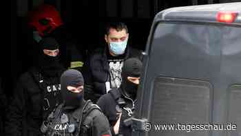 Kriminalität in Serbien: Hooligans, Drogenclans und der Präsident