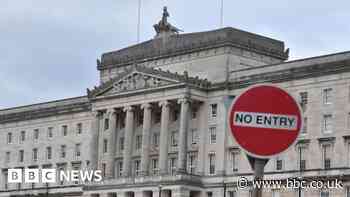 Stormont stalemate: Political leaders call for extra £1bn funds