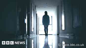 Young mental health patients 'at risk' in child wards