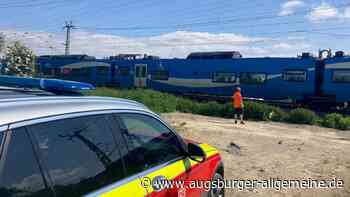 Oberleitung gerissen: Zug muss bei Neu-Ulm evakuiert werden