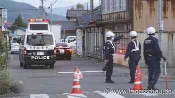 Maskierter Mann tötet in Japan drei Menschen
