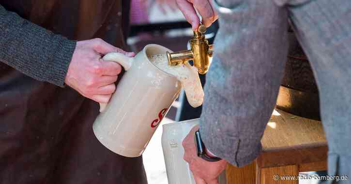 Erlanger Bergkirchweih beginnt mit Fassanstich