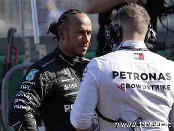 Ferrari, suggestione Hamilton. E intanto Leclerc...