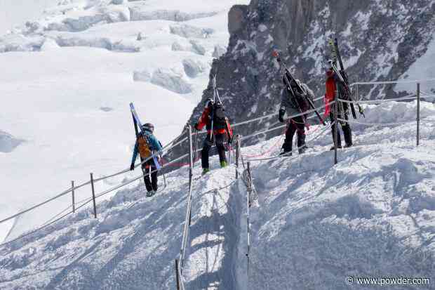 Skier Carefully Descends The Mallory Couloir In Terrifyingly Icy Conditions