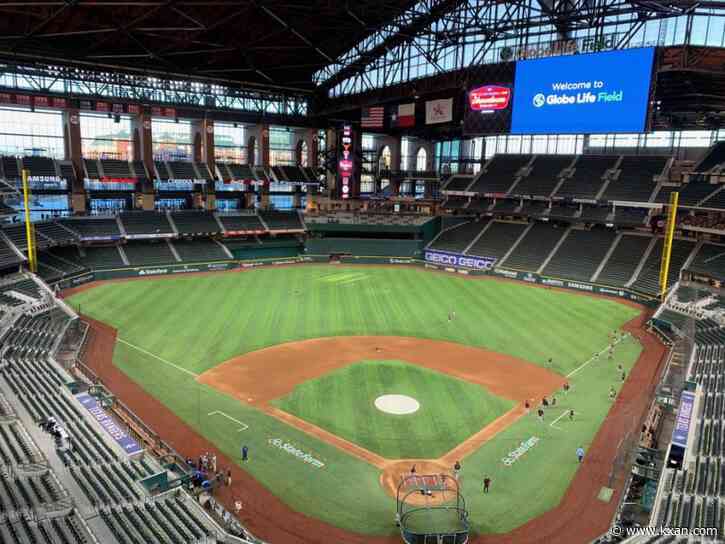 Longhorns go 2-and-out in Big 12 tournament, have to wait and see if they'll host NCAA regional