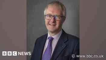 Cheshire East Council re-elects leader and deputy after election