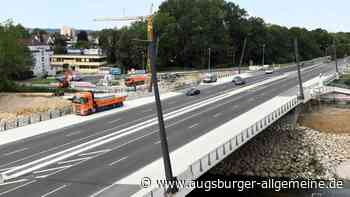Verkehrswende-Demo am Freitagmittag nahe der Ackermann-Brücke