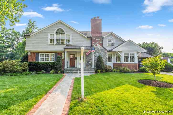 Listing of the Day: 1824 N. Inglewood Street
