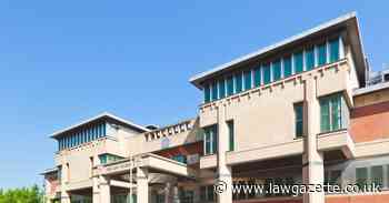 'Comprehensively dishonest man' jailed for posing as solicitor in court