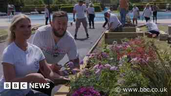 Ilkley lido gets a splash of colour from lottery-winning volunteers