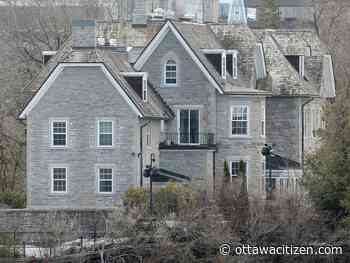 Feds warned about risks of delaying 24 Sussex decision almost a year before it closed