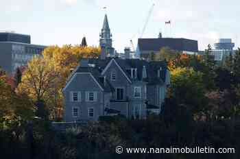 Feds warned about risks of delaying 24 Sussex decision almost a year before it closed