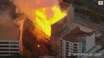 WATCH:  Fire engulfs multi-story building in Sydney