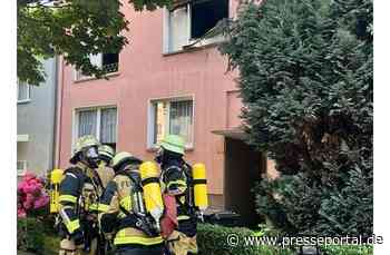 FW-E: Wohnungsbrand in einem Mehrfamilienhaus - Feuerwehr rettet Mutter mit Kind