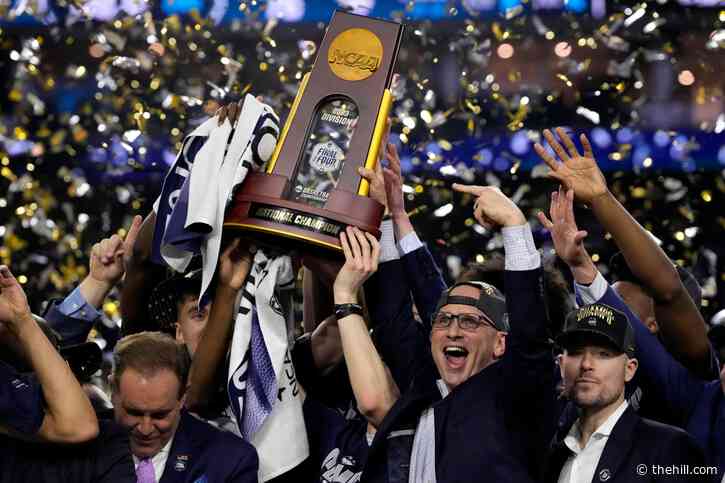 Watch live: Biden welcomes University of Connecticut men's basketball team to the White House
