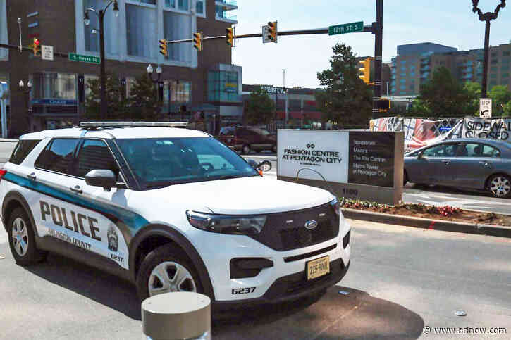 UPDATED: Man with rifle stolen from police car arrested at Pentagon City mall