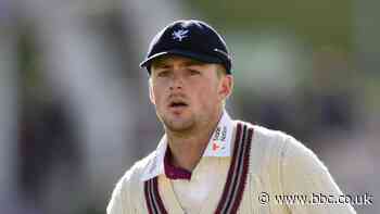 Ned Leonard: Bowler signs one-year contract extension with Somerset