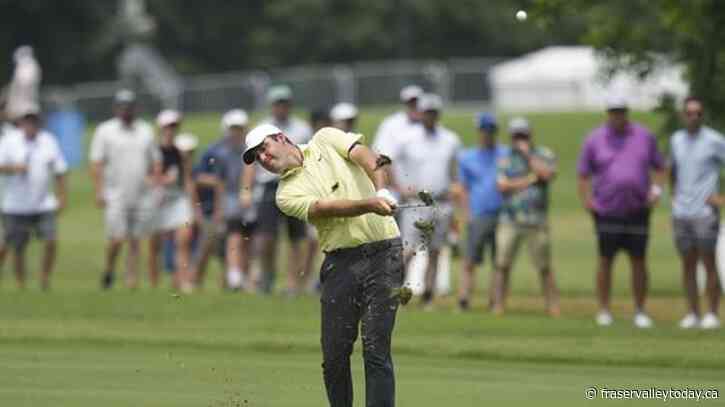 Tour rookie Hall up 3 despite English ace at Colonial