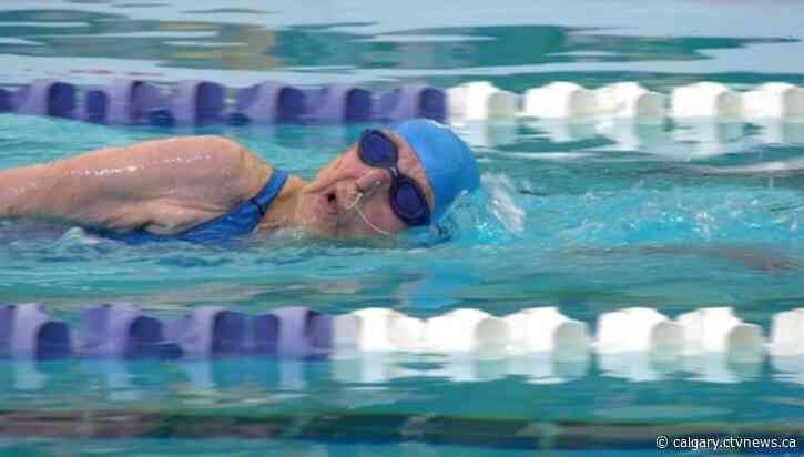98-year-old B.C. woman presented Swimming Excellence Award at Calgary competition