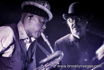 Les Claypool's Flying Frog Brigade & Fishbone played San Diego (pics, video, setlist)