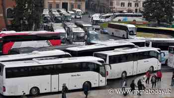 I bus turistici e l'eterna invasione di Roma: un algoritmo per salvare il centro