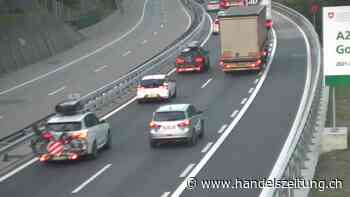 Verkehr vor dem Gotthard staut sich auf zehn Kilometer