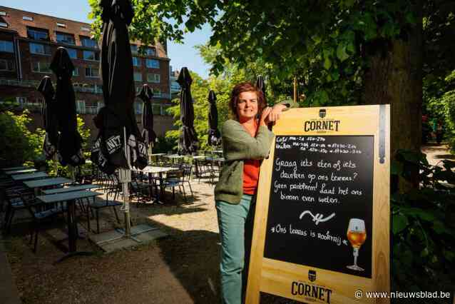 Op dit Mechelse terras mag je al bijna een jaar geen sigaret meer opsteken: “Niemand maakt er echt een punt van”