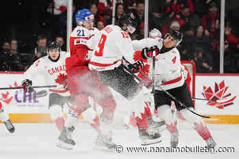 18-year-old Adam Fantilli scores as Canada advances to final of ice hockey worlds