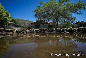 Spring flood risks highlight lack of insurance for Canadian homeowners: experts
