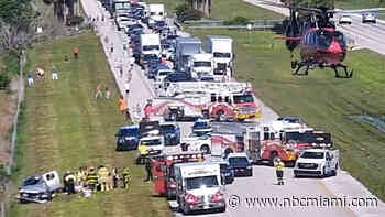 4 People Hospitalized After Rollover Crash on I-75