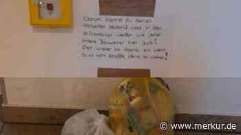 „Zieh wieder bei Mama ein“: Müll steht einfach im Hausflur – Regensburger platzt der Kragen