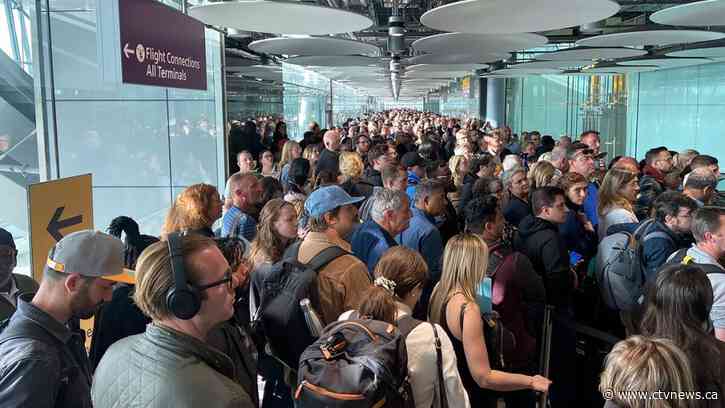 Systems error affecting electronic gates leaves travellers to U.K. waiting for hours