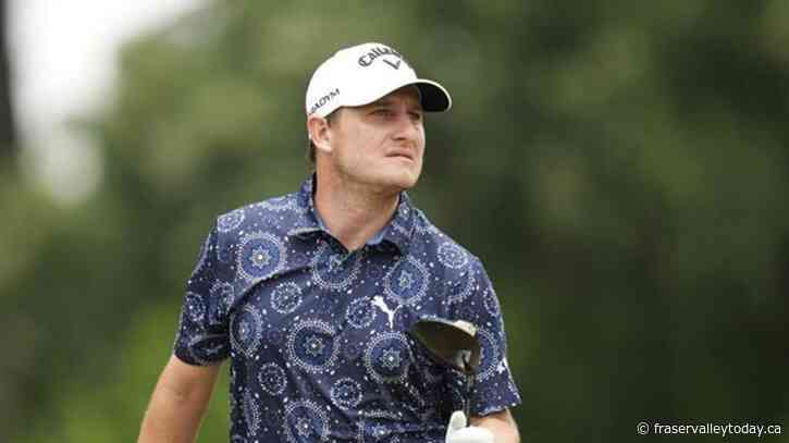 Schnek, Hall tied for Colonial lead after three rounds