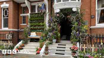 Florist's Peter Rabbit display wins Chelsea in Bloom contest