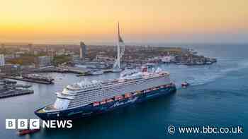 Drone captures moment longest ship to visit Portsmouth arrives