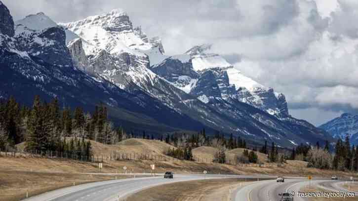 Early snowmelt in Western mountains means drier summers, more wildfire risk: study