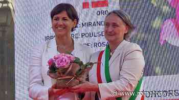 “Premio Roma”, al Roseto comunale 112 varietà in gara: trionfano i fiori della Germania