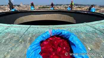 “Pioggia delle rose” al Pantheon: celebrata la Pentecoste con l’antico rituale