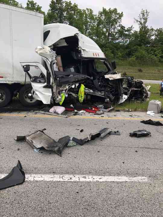 I-70 closed for 6 hours after 7-vehicle crash, 1 dead