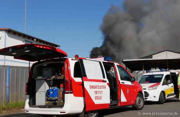 FW Celle: Feuer auf Entsorgungsbetrieb in Altencelle - 2. Lagemeldung 20:00 Uhr!