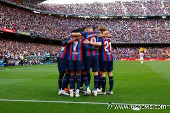 With Section of Stadium Closed After Racist Abuse Against Vinícius, Valencia Draws at Home